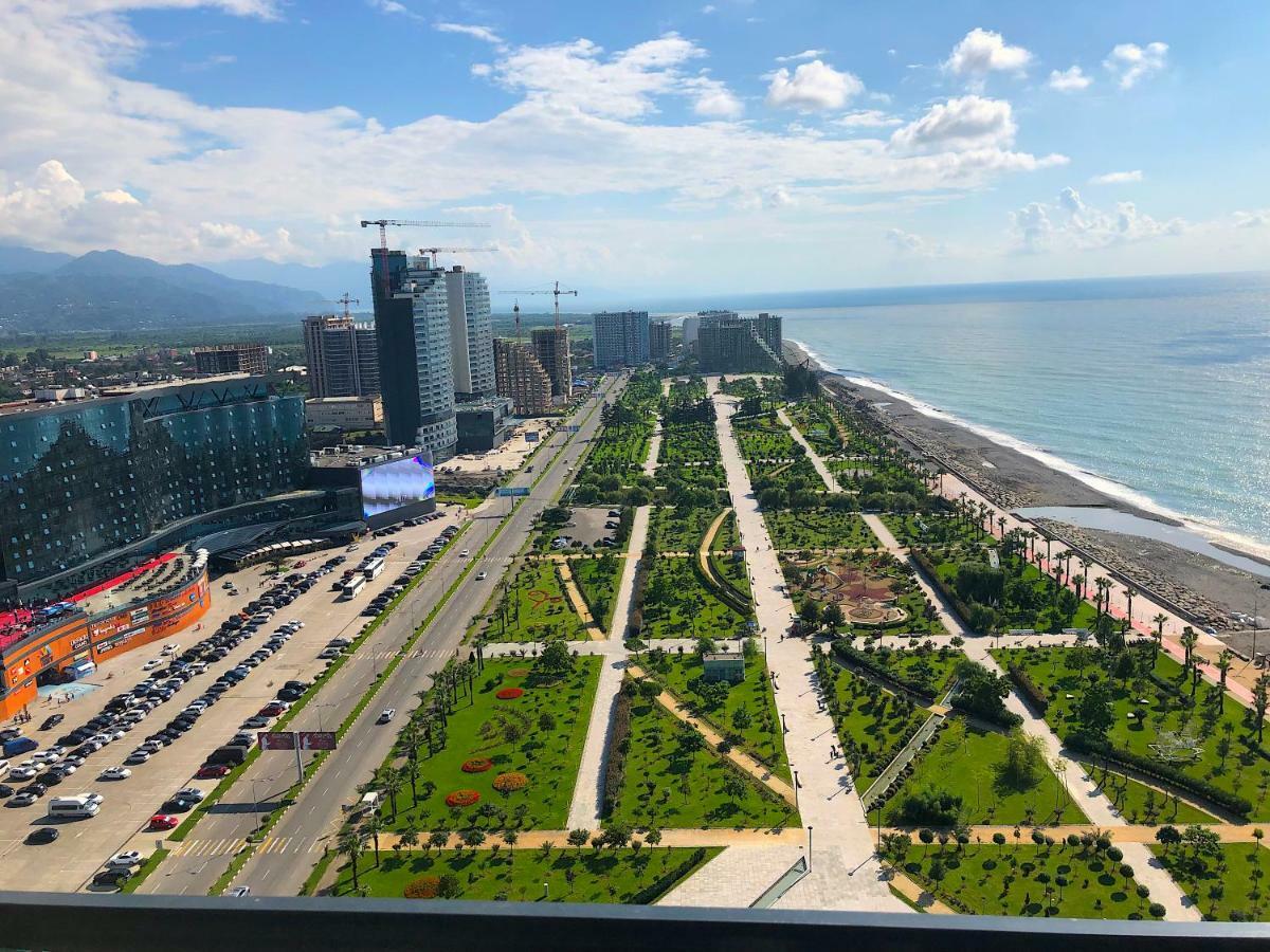 Orbi Beach Tower Aparts Batumi Exterior foto